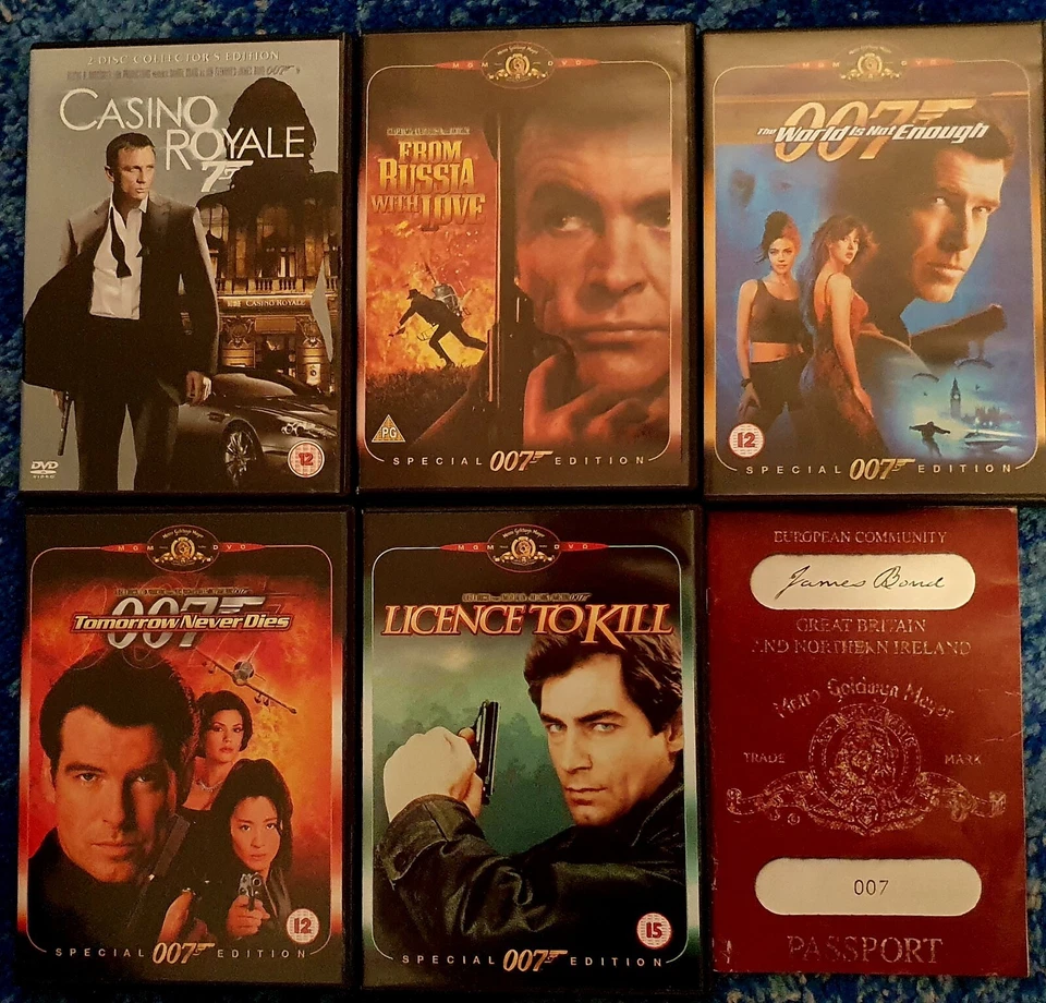 5x James Bond 007 Dvds Licence To Kill, Russia With Love, Casino Royal 2 Disc  - Image 1 of 1