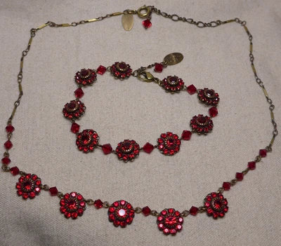 Liz Palacios S.F. firmada de colección Collar y pulsera cristales rojos bronce envejecido Foto 1 de 4
