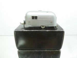 BROOKLIN BRK54 STREAMLINED AMERICAN CARAVAN 1953 AIRSTREAM - 1:43 - GOOD IN BOX - Imagen 1 de 8