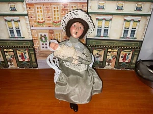 Byers Choice The Carolers Victorian Woman w/Baby In Wicker Chair Green Dress - Picture 1 of 8