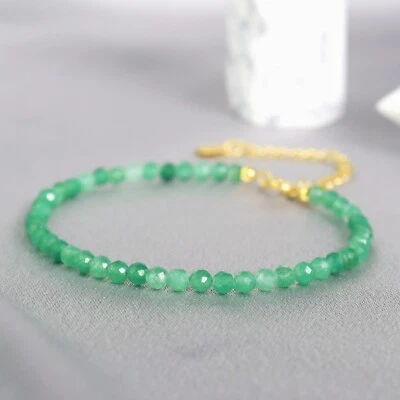 Pulsera delicada para mujer con protección curativa de piedras preciosas de cristal verde esmeralda Foto 1 de 4