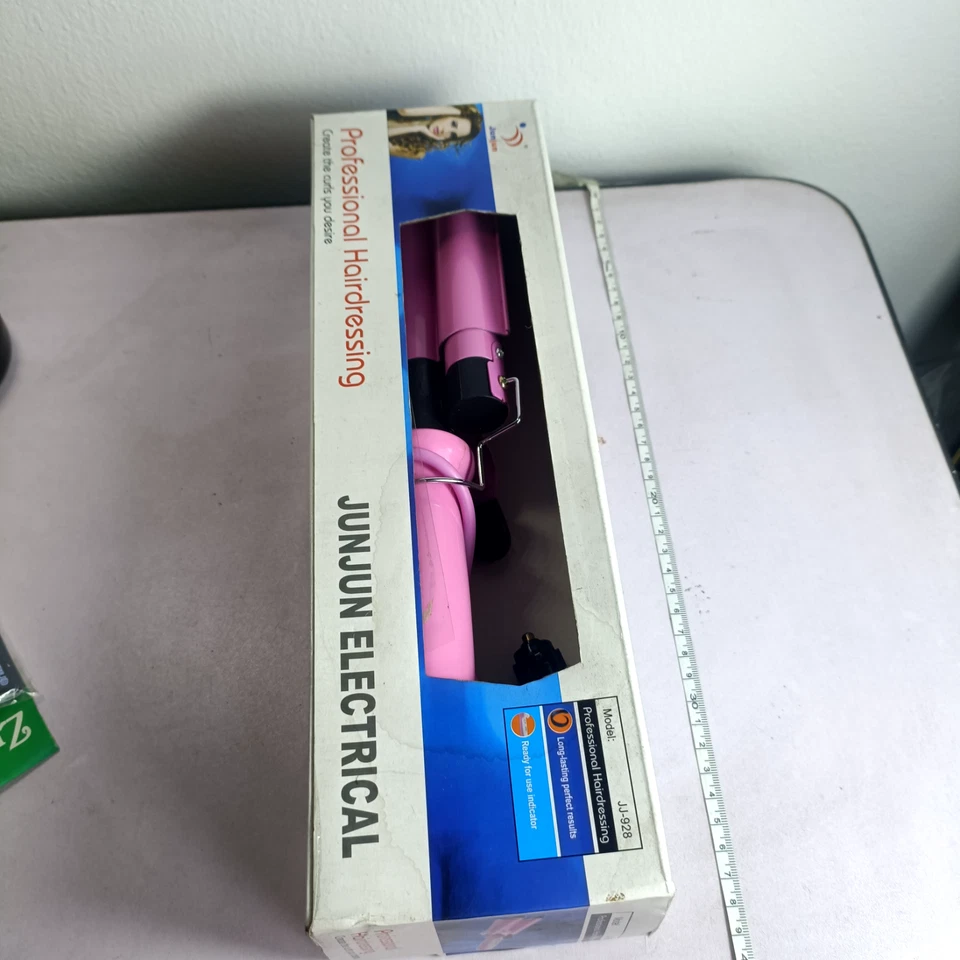 New limited edition pink straighteners - Image 1 of 4