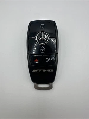 OEM MERCEDES-BENZ GLE AMG KEYLESS REMOTE KEY FOB NBGDM3 OEM A1779059104 MINT! - Image 1 of 3