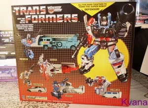 Transformers Reissue G1 DEFENSOR new version MISB Gift Box - Picture 1 of 8