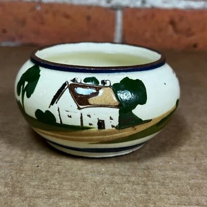 Devon Torquay Motto Ware Pottery 3.5" x 2" Bowl  ~ Bustle Is Not Industry - Picture 1 of 5