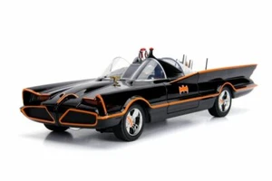 DC Comics Batmobile W/Figures 1966 - Imagen 1 de 1