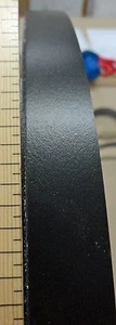 Schwarze Melamin Kantenanleimung 7/8" x 50' (Fuß) mit vorgeklebtem Schmelzkleber - Bild 1 von 7