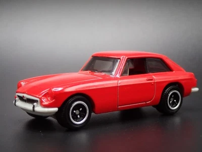1968-1980 MG Mgb Gt Coupé Rosso 1:64 Scala da Collezione Diorama Modellino Auto - Immagine 1 di 4