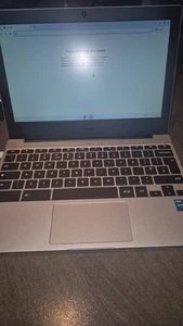 Samsung Galaxy Chromebook 11.6" (64GB eMMC, Intel Celeron N4500, 1.10GHz, 4GB... - Picture 1 of 2