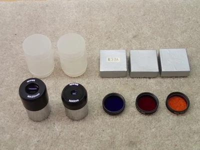 Oculares Meade MA 9mm y 25mm 1.25 con filtros Parks 21 29 38A hechos en Japón Foto 1 de 4