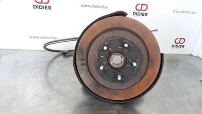 Lexus RC asse sinistro posteriore Z4LY5258 - Immagine 1 di 4