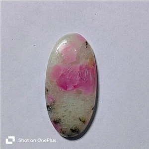 Piedra Tugtupite Natural Tugtupite Cuarzo Cabujón Piedra Preciosa Suelta 52 Cts. ME-9036 - Imagen 1 de 4