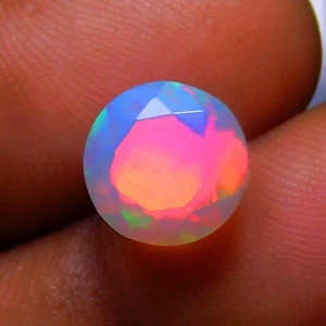 Top AAA+ Quality Faceted Ethiopian Opal Gemstone 9mm Round Shape 2.35cts - Picture 1 of 3