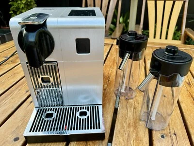Nespresso Delonghi EN750MB mit 2 original Milchschäumern 7313232921 TOP ZUSTAND - Bild 1 von 4