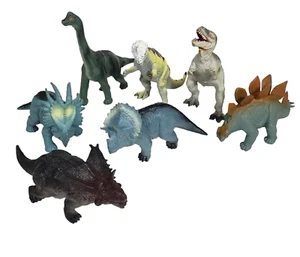 Lot of 7 Dinosaur Toys Unbranded 2000 Ranging from 7.5 in H to 8.5 in Plastic - Picture 1 of 8
