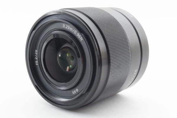 Sony FE 28mm F2 Wide Angle Single Focal Length Lens for E-mount SEL28F20 - Image 1 of 1