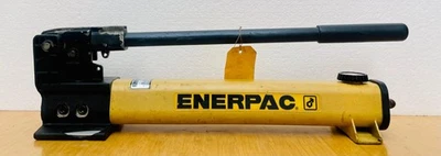 Enerpac P392 Two-Speed Hydraulic Hand Pump 700 Bar/10,000 PSI #8 - Image 1 of 4