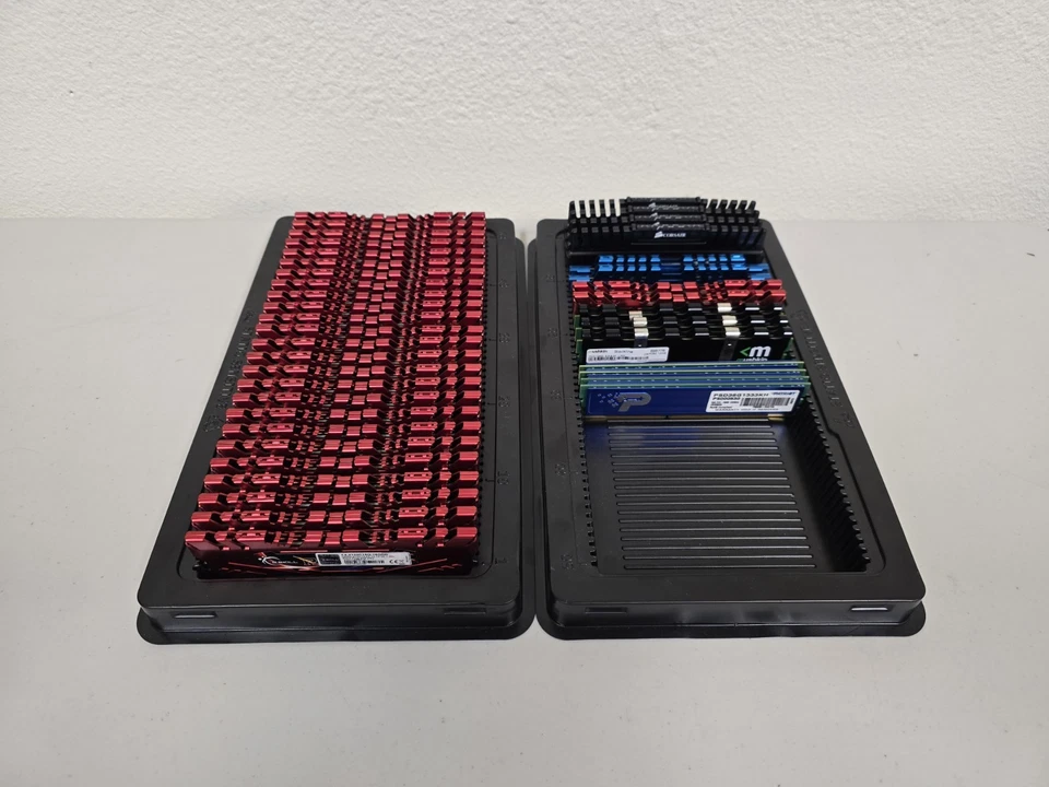 Lote de 40x Mixto Gaming RAM DDR4 DDR3 Escritorio Grandes Marcas LEER DESCRIPCIÓN  Foto 1 de 4