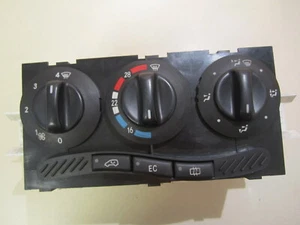1688300485 Mercedes A Class Climate Control Panel - Bild 1 von 4
