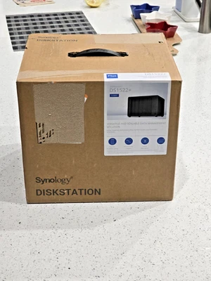 Synology DiskStation DS1522+ / 5 BAY / NAS Server Enclosure - Image 1 of 4