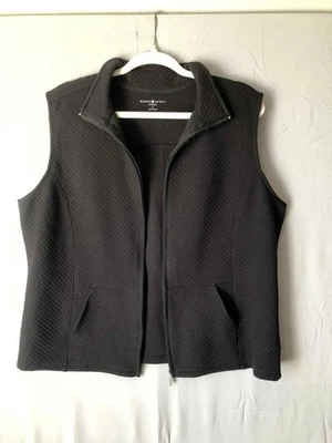 Karen Scott Sport Black Quilted Vest sz L Full Zip Pockets Cotton/Poly Blend - Image 1 of 4