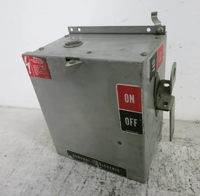 全新 GE DH462 60A 600V Flex-A-Plug 可熔总线开关总线插头 60 安培 3PH 4W — 第 1/4 张图片