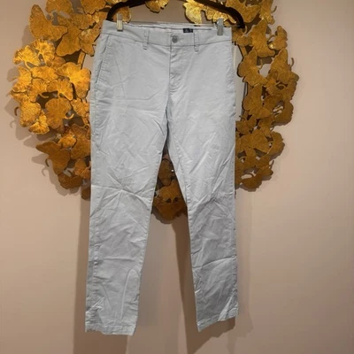 PANTALONES CHINOS PINGÜINO HOMBRE CAQUI AZUL CLARO TALLA 30 X 32 FRENTE PLANO EEUC Foto 1 de 4