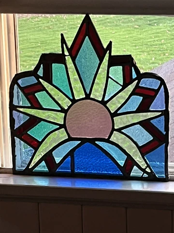 ANTIQUE STAINED LEADED GLASS CHURCH WINDOW SECTION FOR REPURPOSE 1930s SUNRISE Cover