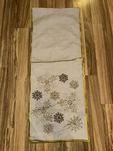 Bella Lux Christmas holiday table runner Gold Snowflakes Beaded Embroidered - Picture 1 of 7