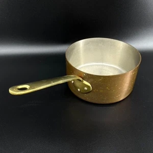 Vintage Copper Saucepan - Rustic Mid-Century French Kitchenware - Picture 1 of 10