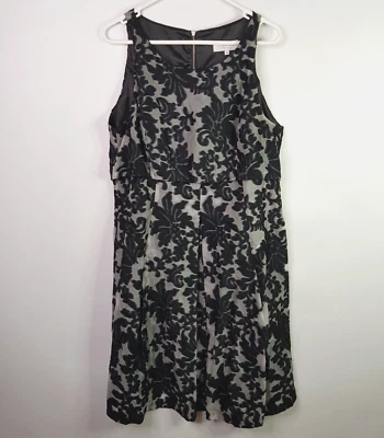 Veronika Maine Sleeveless Pleated Lace Tiered Dress Weomens Size 16 Grey Floral - image 1 of 4