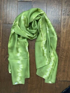 Limettengrüner Seidenschal, 100 % langer Seidentuch für Frauen, handgefärbt gemischt weiß - Bild 1 von 3