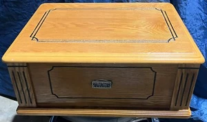 Thomas Pacconi Classics Millennium Series 2000 Turntable Record Player TPC-7470. - Picture 1 of 7