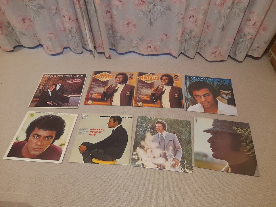 Collection of 8 Johnny Mathis vinyl LPs Records Newest Hits Hollywood Musicals - Image 1 of 1
