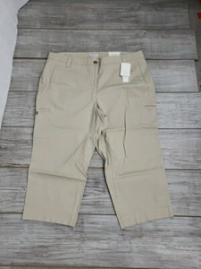NWT Charter Club Women's Tummy Slimming Classic Fit Beige Capris SZ 16 Cargo - Picture 1 of 17