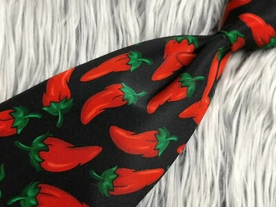Corbata de poliéster con estampado de chiles rojos negros E.Graziano Foto 1 de 4