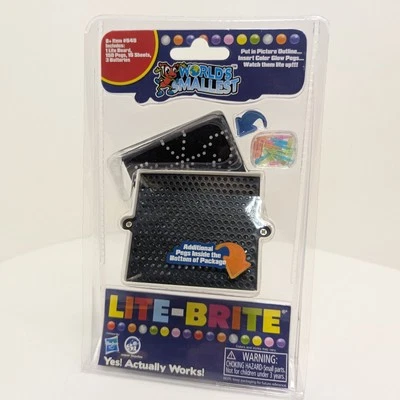 Juguete artístico LITE BRITE más pequeño del mundo miniatura luz brillante clavijas y papel Foto 1 de 4