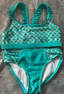 Cat & Jack 2 Piece Bikini Swimsuit Teal Green Mermaid Scales Size 6/6X - Picture 1 of 3