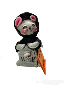 Annalee Doll 6" Happy Reaper Mouse with Skull Tomb Stone Halloween New (2018) - Picture 1 of 4