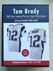 2007 Tom Brady Game Worn Patriots Jersey Swatch w/ authentications - Picture 1 of 2