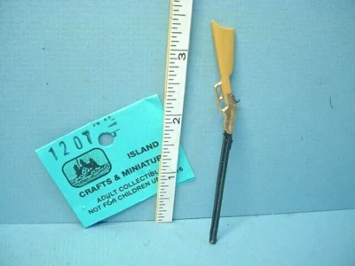 Rifle Winchester miniatura #1207 Island Crafts escala 1/12 Foto 1 de 3