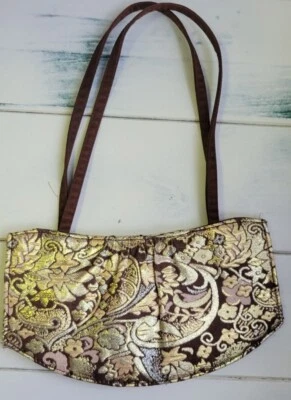 Bolso de Noche Victoria's Secret Tapiz Chocolate Estampado Floral Bolso de Mano Foto 1 de 4