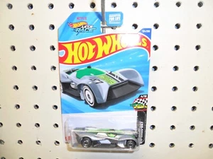 2025 hot wheels silver Futurismo  HW Race day    4/10    124/250 - Picture 1 of 3