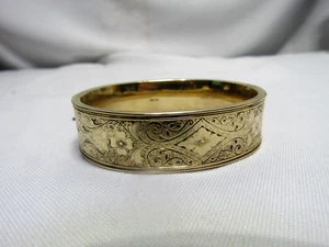 WINARD Antique 12k Gold Filled 19mm Victorian Floral Etched Bangle Bracelet - Picture 1 of 9