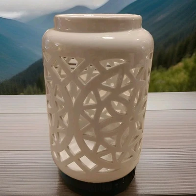Recortes de celosía de linterna de cerámica blanca, sin mango  Foto 1 de 4