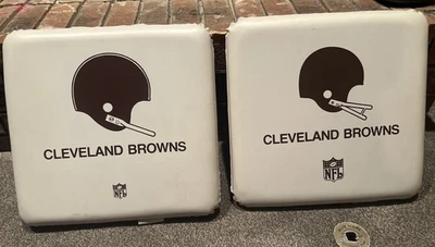 ¿De colección años 60? Años 70? Cojines de asiento de la NFL Cleveland Browns cascos raros de la vieja escuela Foto 1 de 4