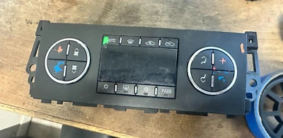 2007 CHEVROLET SILVERADO 1500 HEATER A/C CLIMATE CONTROL *UNIVERASAL* 25869948 - Image 1 of 4
