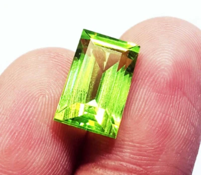 Natürlich Peridot 9.10 Karat Baguette Form Lose Edelsteine Mit Zertifikat - Bild 1 von 4