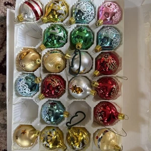 21 Kringle Traditional Glass Christmas 1Ornaments by Kurt S. Alder 1.5”. Exc - Picture 1 of 9