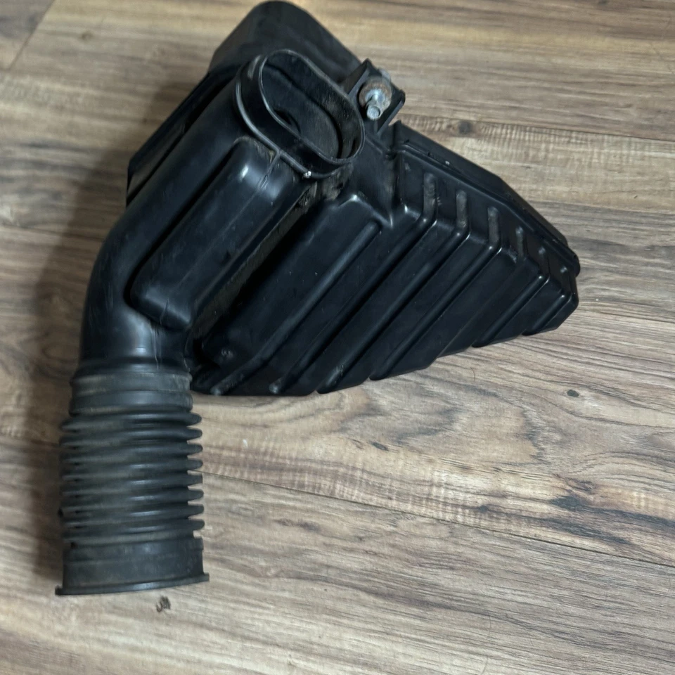 HONDA ELEMENT 2003-2006 LIMPIADOR DE ADMISIÓN DE AIRE CÁMARA RESONADOR CAJA OEM Foto 1 de 4